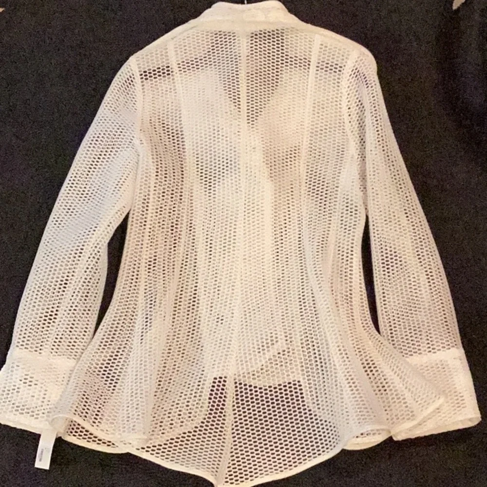 Design Today’s Graceful off white embroidered sleeve & double collar mesh - Picture 5 of 9